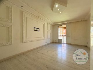 Piso en venta en Delicias en Valladolid
