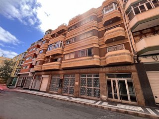 Piso en venta en Arenales - Lugo - Avenida Marítima en Palmas de Gran Canaria(Las)