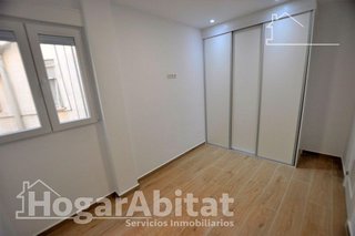 Piso en venta en Nou Moles en Valencia