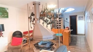 Chalet en venta en Joc de la Bola - Camps d'Esports - Ciutat Jardí - Montcada en Lleida