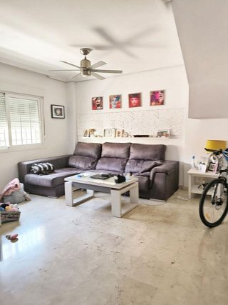 Casa adosada en venta en Polígonos - Recinto Ferial Cortijo de Torres en Málaga