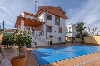 Chalet en venta en Otura
