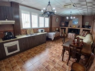 Casa adosada en venta en Tomelloso