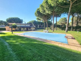 Chalet en venta en Laguna de Duero