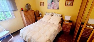 Piso en venta en Media Legua en Madrid