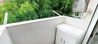 Piso en venta en Media Legua en Madrid