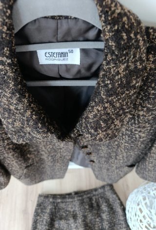 Conjunto Vintage Chaqueta y Falda