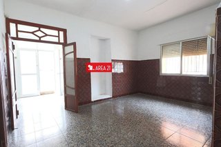 Chalet en venta en Núcleo Urbano en Pobla de Vallbona (la)
