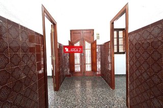 Chalet en venta en Núcleo Urbano en Pobla de Vallbona (la)
