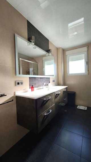 Casa adosada en venta en Huétor Vega