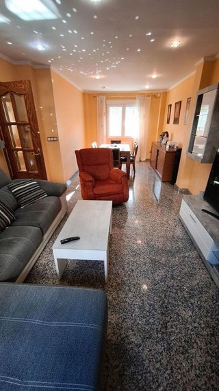 Casa adosada en venta en Huétor Vega