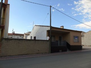 Chalet en venta en Ceutí
