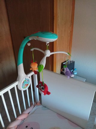 Móvil cuna musical con peluches