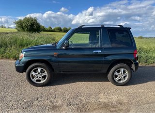 Mitsubishi Pajero 2005