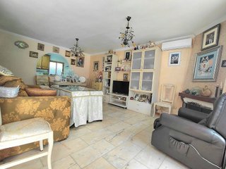 Casa adosada en venta en Montemar en Torremolinos