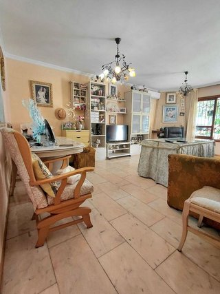 Casa adosada en venta en Montemar en Torremolinos