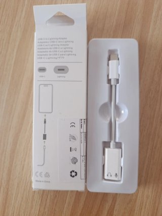 Adaptador USB-C a Lightning