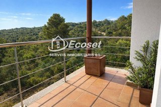 Chalet en venta en Vallirana