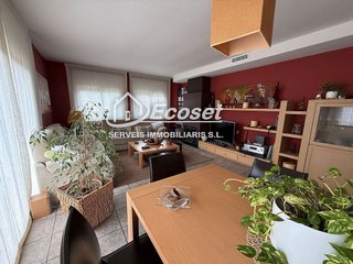 Chalet en venta en Vallirana