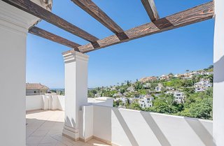 Ático en venta en Los Naranjos - Las Brisas en Marbella