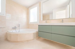Ático en venta en Los Naranjos - Las Brisas en Marbella