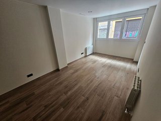Piso en venta en Pinares de Venecia en Zaragoza