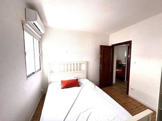 Piso en venta en Ambroz en Madrid