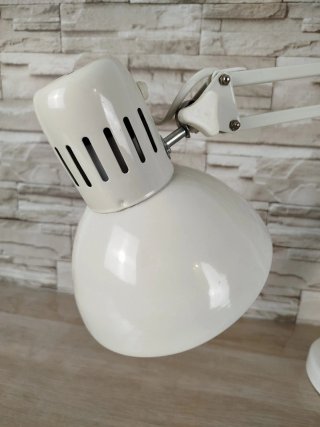 Lampada da tavolo snodabile bianca