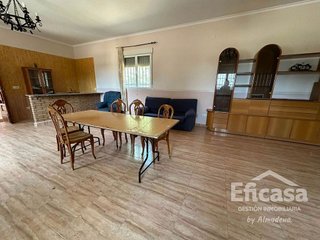 Chalet en venta en Villarrobledo