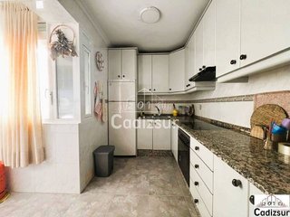 Piso en venta en La Paz - Segunda Aguada - Loreto en Cádiz