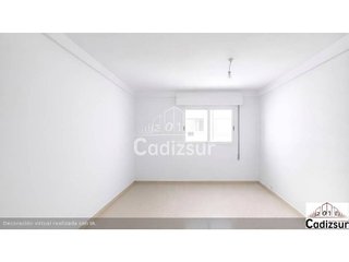 Piso en venta en La Paz - Segunda Aguada - Loreto en Cádiz