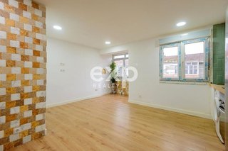Piso en venta en Pumarín en Gijón