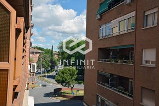 Piso en venta en Reyes Católicos en Alcalá de Henares