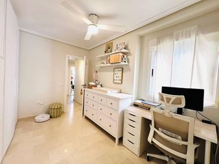 Ático en venta en Campoamor en Alicante