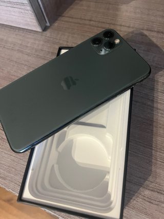 iPhone 11 Pro Max Verde Noche