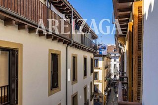 Piso en venta en Parte Vieja en San Sebastián-Donostia