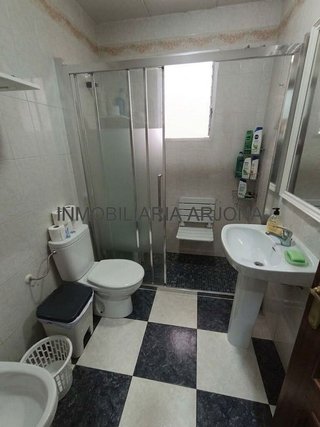 Piso en venta en Lucena