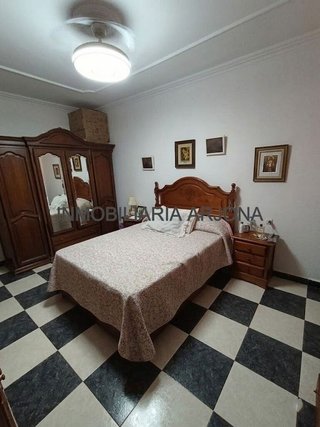Piso en venta en Lucena