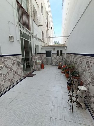 Piso en venta en Lucena