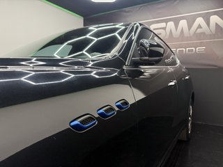 Maserati Levante Executive L4 330CV Hybrid-Gasolina AWD