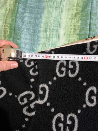 Completo estivo Gucci nero e beige