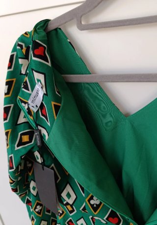 Vestido Minueto Verde Estampado Naipes M