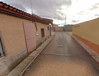 Casa adosada en venta en Villacañas