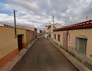Casa adosada en venta en Villacañas