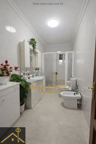 Casa pareada en venta en Els Molins en Mataró