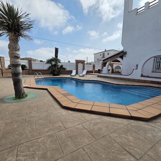 Casa adosada en venta en Residencial en Cunit