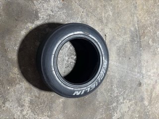 Neumatico slick michelin