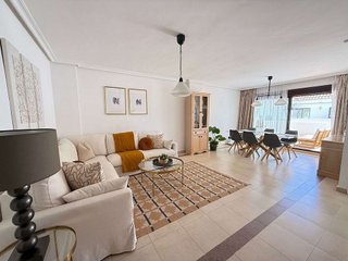 Piso en venta en Nueva Andalucía centro en Marbella