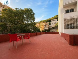 Piso en venta en Crta. De la Sierra en Granada
