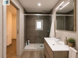 Piso en venta en Crta. De la Sierra en Granada